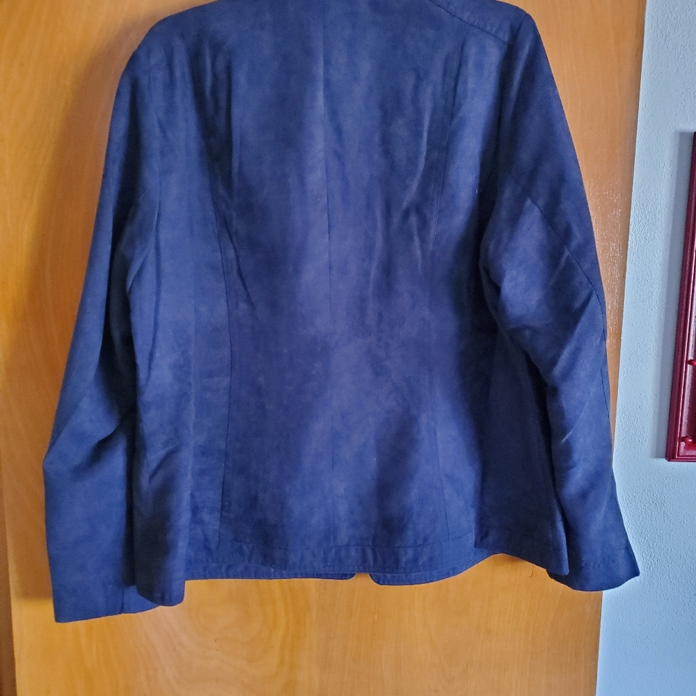 Jacket - Picture 2 of 2